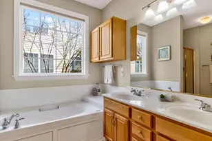 408 Knotts Valley Ln, Cary, NC 27519 - Photo 13