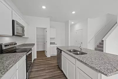 162 S Meyers Court, Clayton, NC 27520 - Photo 7