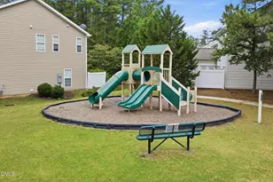 111 Hidden Springs Dr, Durham, NC 27703 - Photo 23