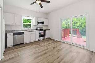 820 Chandler Ave, Burlington, NC 27217 - Photo 13