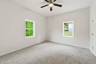 820 Chandler Ave, Burlington, NC 27217 - Photo 9