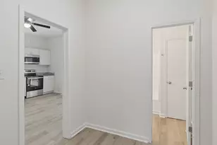 820 Chandler Ave, Burlington, NC 27217 - Photo 11