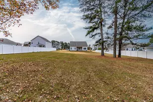 504 Highland Rhodes Dr, Clayton, NC 27520 - Photo 5