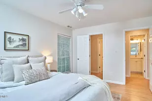 1005 Kingswood Dr, Chapel Hill, NC 27517 - Photo 9