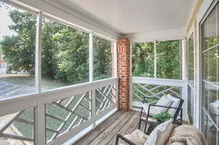 1005 Kingswood Dr, Chapel Hill, NC 27517 - Photo 15