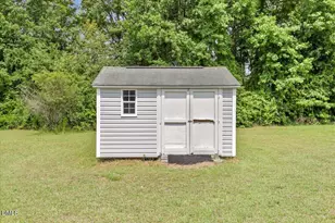 201 Jesse Dr, Smithfield, NC 27577 - Photo 11