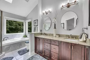 106 Mariposa Dr, Cary, NC 27513 - Photo 19