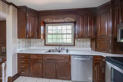 1210 E Cumberland Street, Dunn, NC 28334 - Photo 11