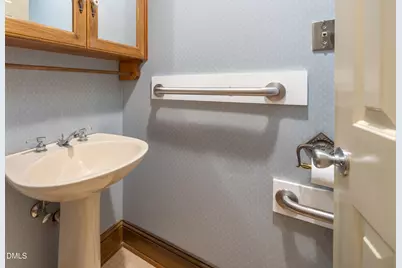 1210 E Cumberland Street, Dunn, NC 28334 - Photo 23