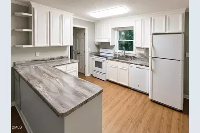 131 Allison Way, Cary, NC 27511 - Photo 5