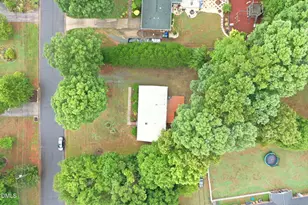 702 N 9th St, Mebane, NC 27302 - Photo 3