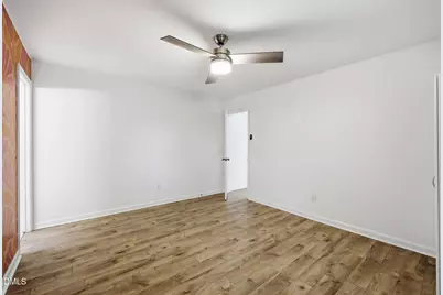 702 N 9th Street, Mebane, NC 27302 - Photo 15