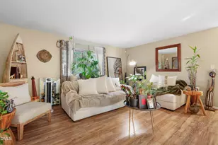 1217 Manassas Ct, Raleigh, NC 27609 - Photo 3