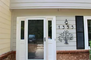 1355 Springlawn Ct, Raleigh, NC 27609 - Photo 3