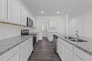395 Shiloh Wy, Mebane, NC 27302 - Photo 9