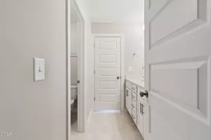 8015 Windthorn Pl, Cary, NC 27519 - Photo 45