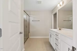 8015 Windthorn Pl, Cary, NC 27519 - Photo 35