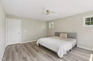 8015 Windthorn Pl, Cary, NC 27519 - Photo 33