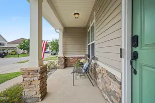 227 Buck Johnson St, Fuquay Varina, NC 27526 - Photo 3