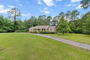 647 Mallard Rd, Smithfield, NC 27577 - Photo 3