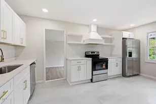 1118 Raynor St, Durham, NC 27703 - Photo 5