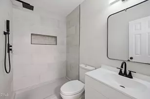 1118 Raynor St, Durham, NC 27703 - Photo 21
