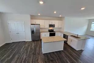 803 Washington St, Fuquay Varina, NC 27526 - Photo 7