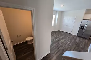 803 Washington St, Fuquay Varina, NC 27526 - Photo 15