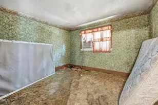 940 Nc Hwy 42, Goldston, NC 27252 - Photo 23