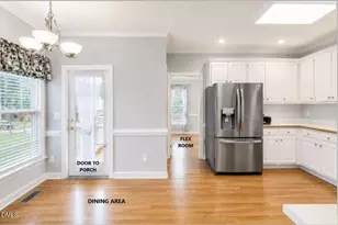 105 Sequoia Ct, Cary, NC 27513 - Photo 9