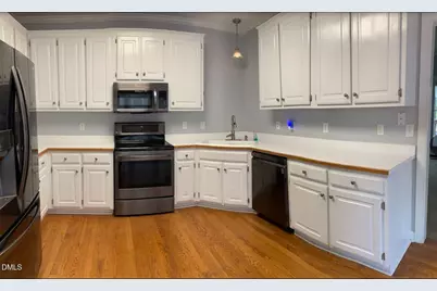 105 Sequoia Court, Cary, NC 27513 - Photo 11