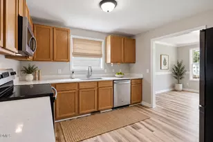 224 Cross Current Ln, Raleigh, NC 27610 - Photo 17