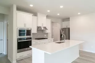 1016 St Lawrence Dr, Garner, NC 27529 - Photo 5