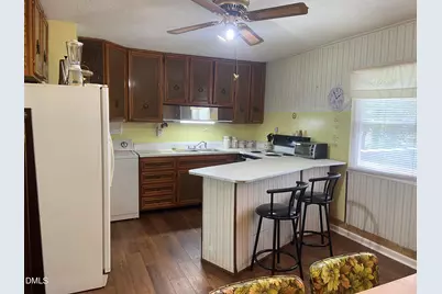 7229 Bentley Circle, Raleigh, NC 27616 - Photo 5