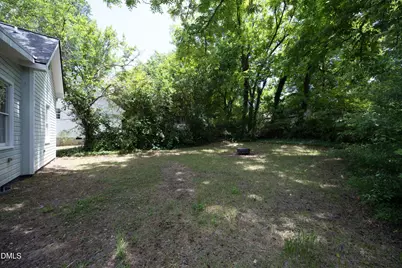 1702 E Main Street, Durham, NC 27703 - Photo 27