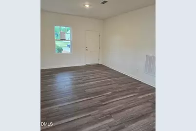 661 Essex Road, Nashville, NC 27856 - Photo 5