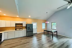 407 Walker Ave, Graham, NC 27253 - Photo 5