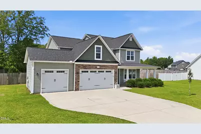 1612 Lizzie Lou Court, Hope Mills, NC 28348 - Photo 3