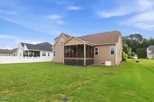 146 Kyndallee Ln, Garner, NC 27529 - Photo 9