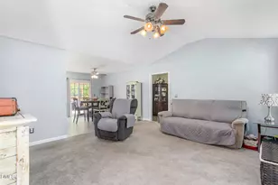 5993 Evelyn Ln, Pleasant Garden, NC 27313 - Photo 7