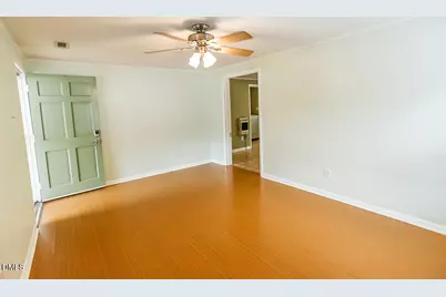 923 Spruce Pine Trail #116, Durham, NC 27705 - Photo 5