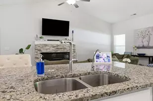 7012 Vanover Dr, Raleigh, NC 27604 - Photo 15
