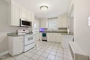 408 E Lee St, Smithfield, NC 27577 - Photo 13