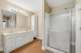408 E Lee St, Smithfield, NC 27577 - Photo 23