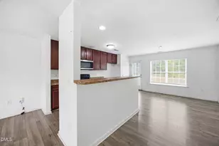 934 Ribbonleaf Ln, Fuquay Varina, NC 27526 - Photo 9
