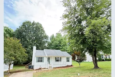 610 E Jones Avenue, Wake Forest, NC 27587 - Photo 1