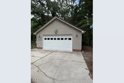 949 Oxford Road, Roxboro, NC 27573 - Photo 17
