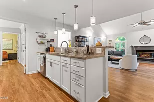 69 Margaret Pl, Chapel Hill, NC 27516 - Photo 13