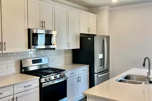 1009 Belloak Wy, Durham, NC 27703 - Photo 7