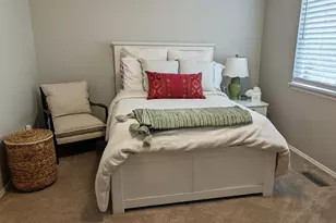 220 Elizabeth St, Chapel Hill, NC 27514 - Photo 3